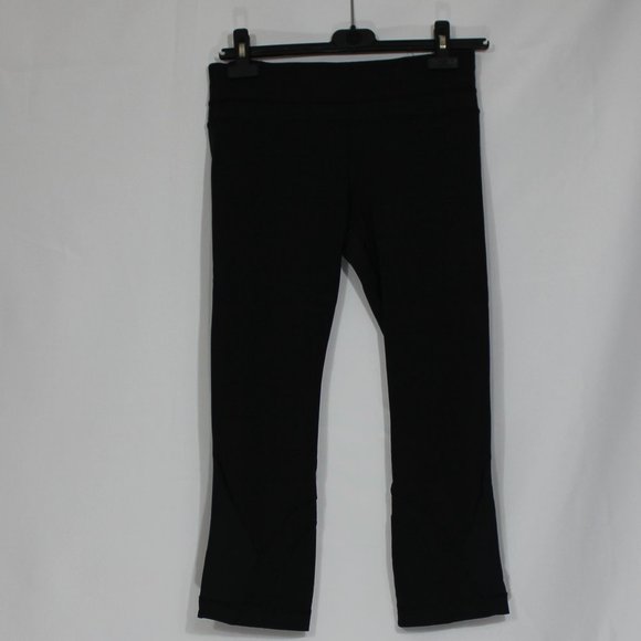 Lululemon Athletica Leggings Black Size 6 Run Zip Pocket Back Capri (2 items ) - Picture 5 of 9